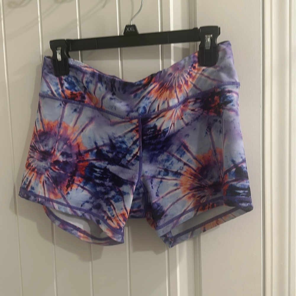 Born primitive large shorts